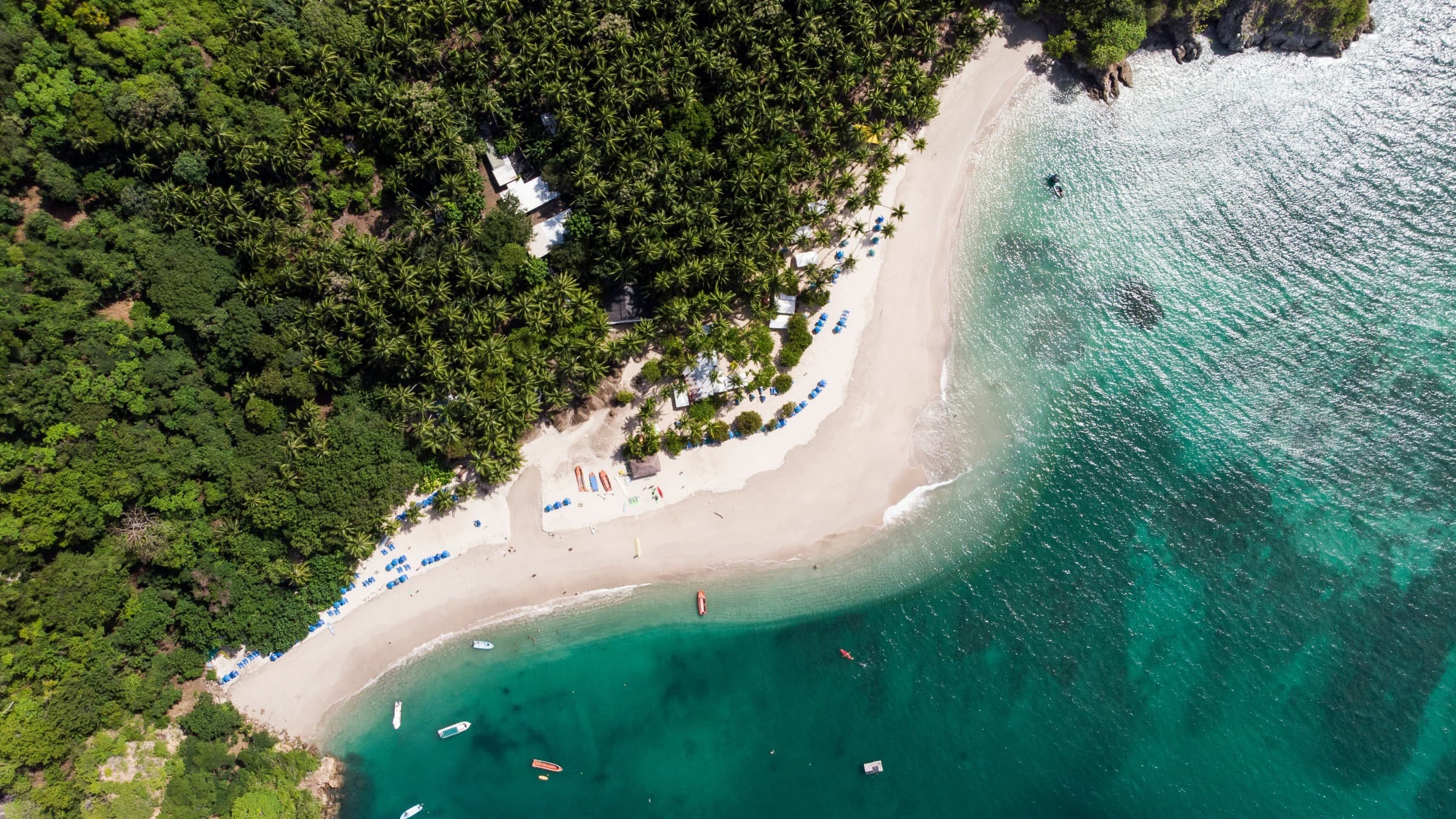 Isla Tortuga en catamarán